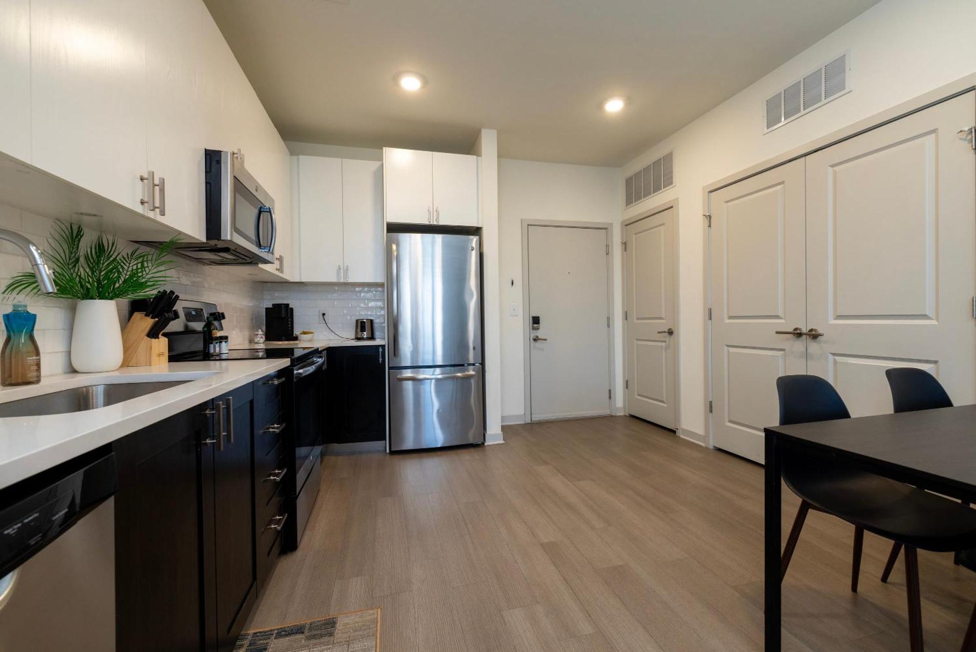 Modern Nulu 2Br Cozysuites 01 Louisville Eksteriør bilde